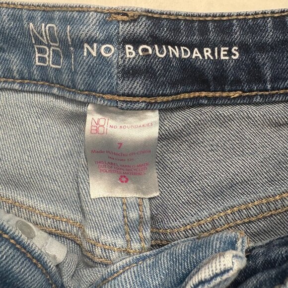 No Boundaries Two-Tone Distressed High-Waisted Skinny Jeans Womans Size 7 - Picture 3 of 8